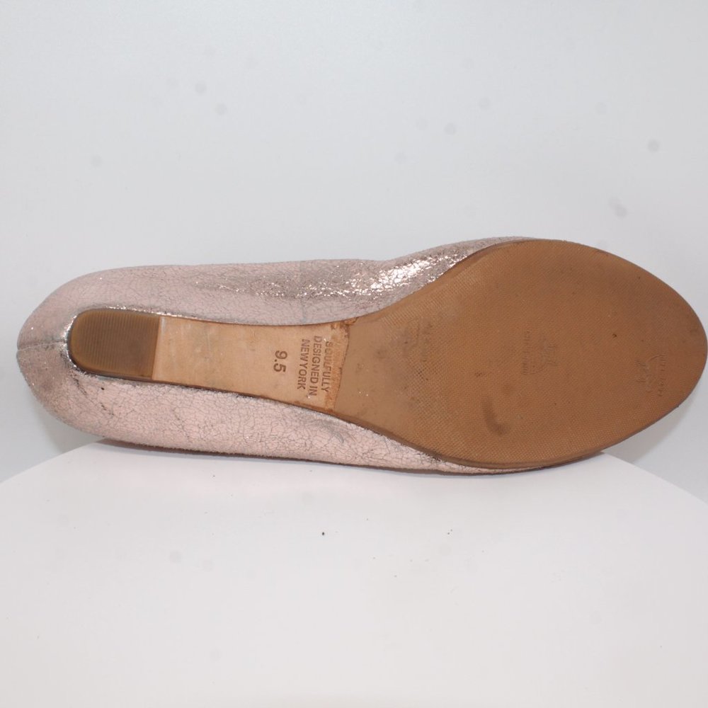 Matt Bernson Womens 10M Izabel Gold Flats Hidden Wedge Nubuck Leather Slip On - Picture 12 of 13